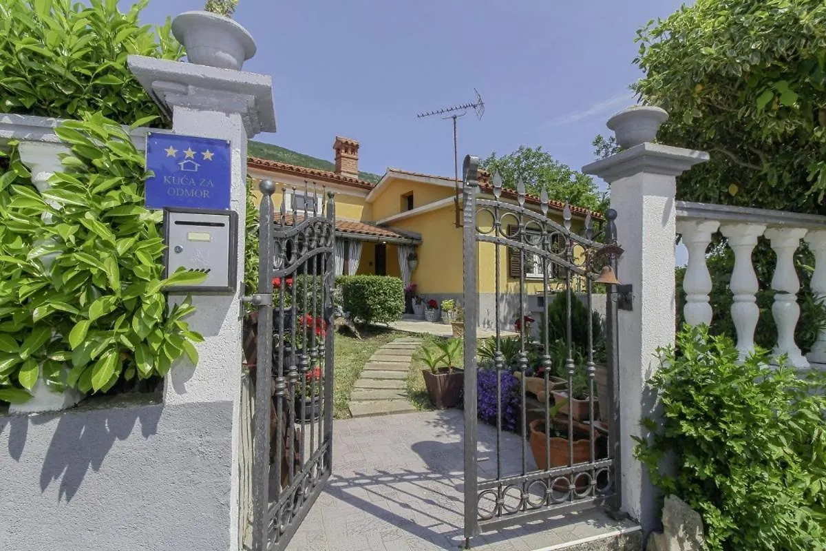 Jolanda In Plomin - Haus Fuer 4-6 Personen Villa Croatia